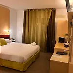 Logis La Fauceille Hotel
