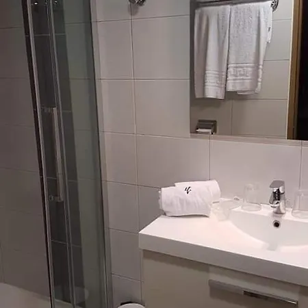 Hotel Logis La Fauceille 4*