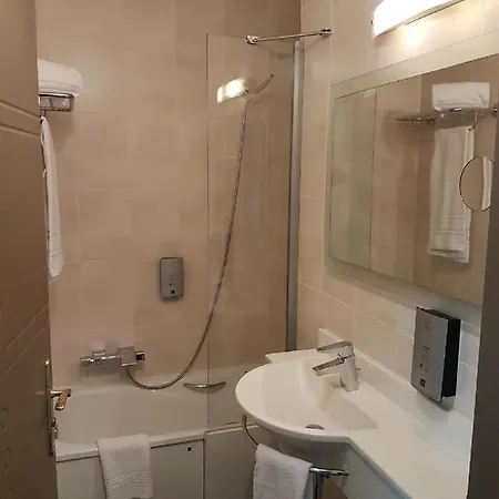 Logis La Fauceille Hotel