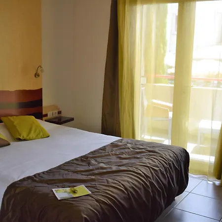 Logis La Fauceille ペルピニャン