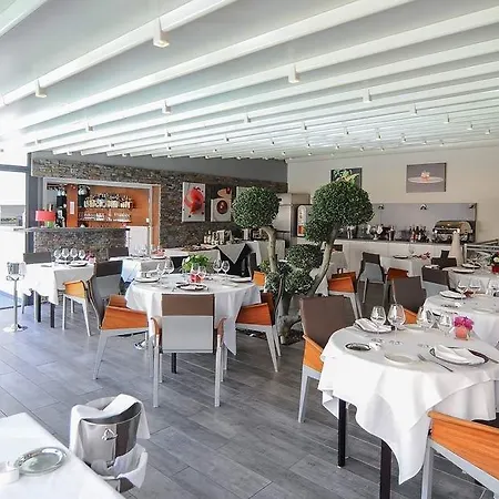 Logis La Fauceille Hotel