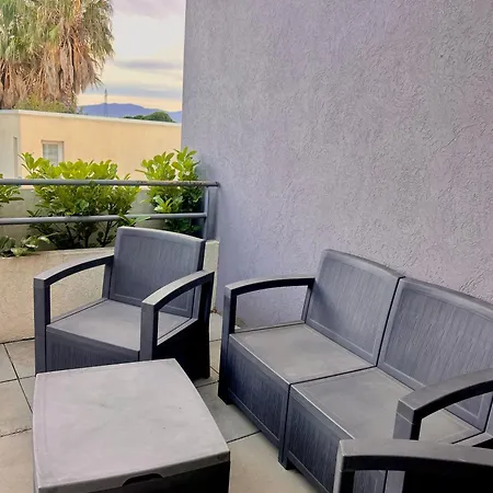 ホテル Logis La Fauceille 4*