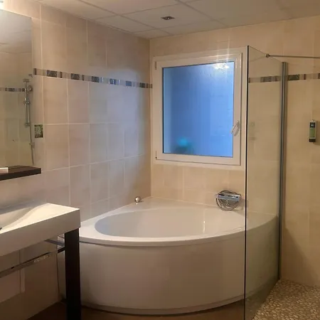 Hotel Logis La Fauceille Perpignan