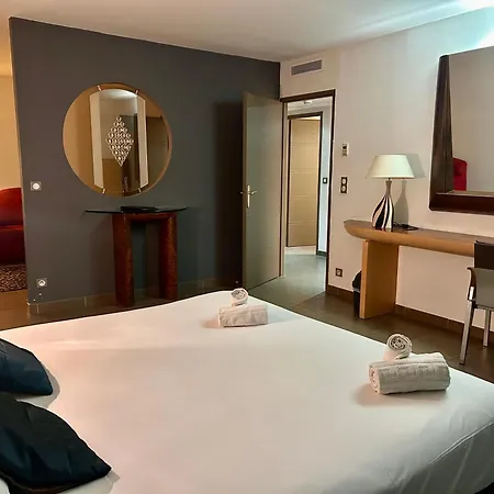 Logis La Fauceille Perpignano