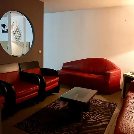 ホテル Logis La Fauceille 4*