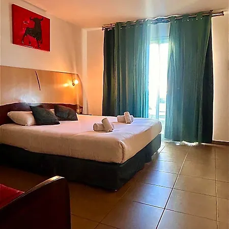 Hotel Logis La Fauceille Perpignan