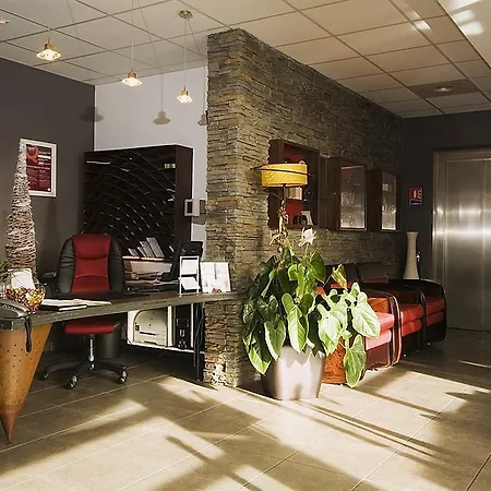 Logis La Fauceille Отель 4*