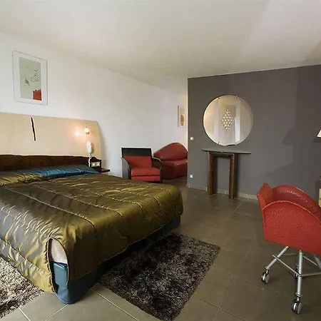 Logis La Fauceille Hotel