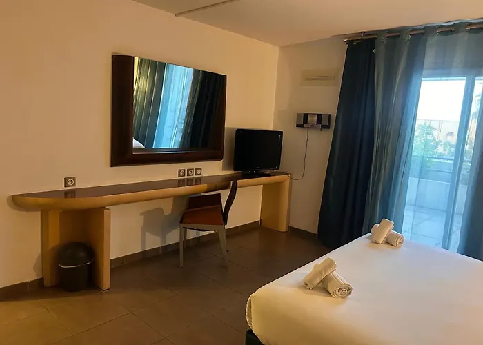 Logis La Fauceille ホテル 4*